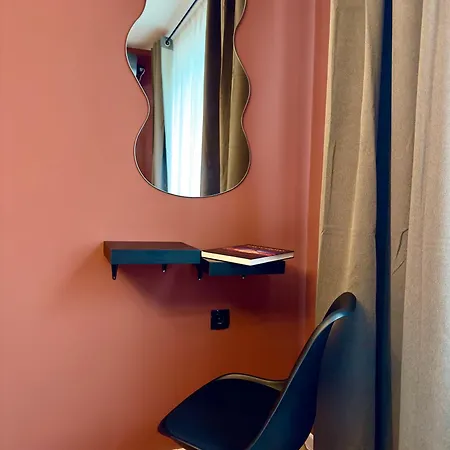Vera With Free Parking Apartment