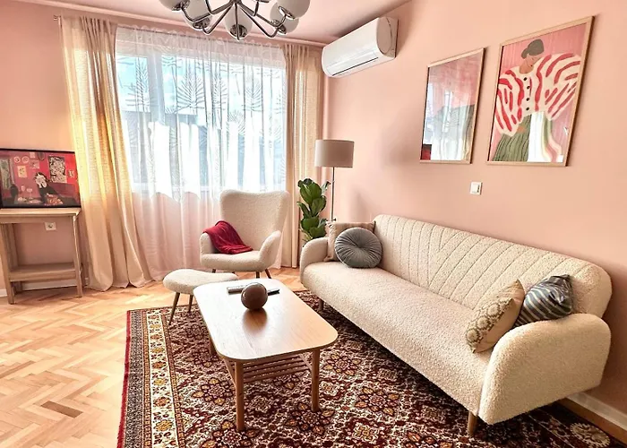 Vera With Free Parking Apartamento