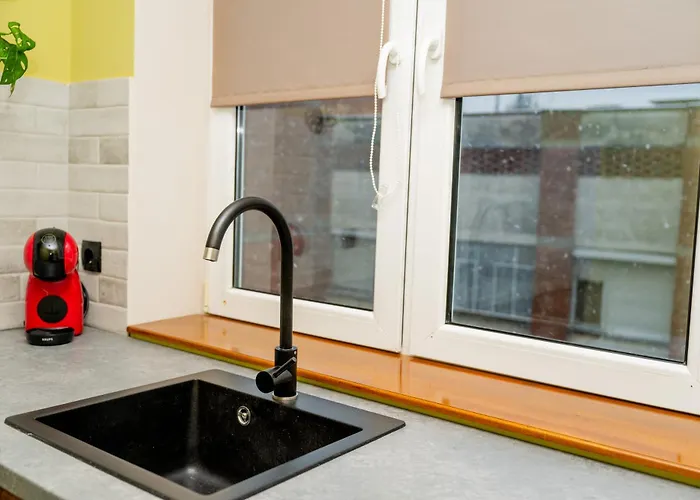 Vera With Free Parking *